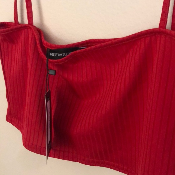 Wine red crop strappy top - Picture 4 of 4